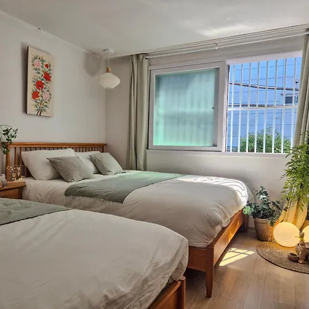 Embrace The Stars Apartment